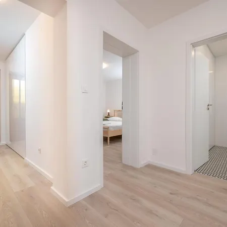 Beachfront Antonio Miro * Trogir