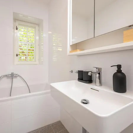 Apartment Beachfront Antonio Miro