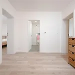 Beachfront Antonio Miro Apartman
